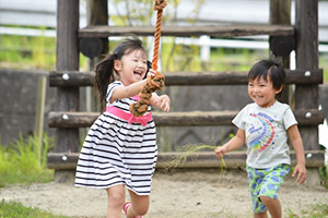 太陽の光を浴びる